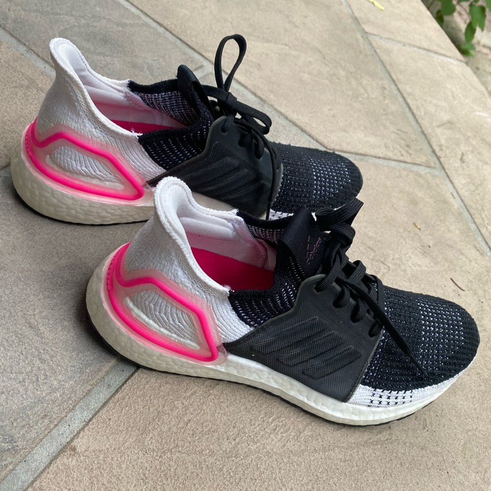Adidas Running Shoes- Size 8 women / 6.5 men
